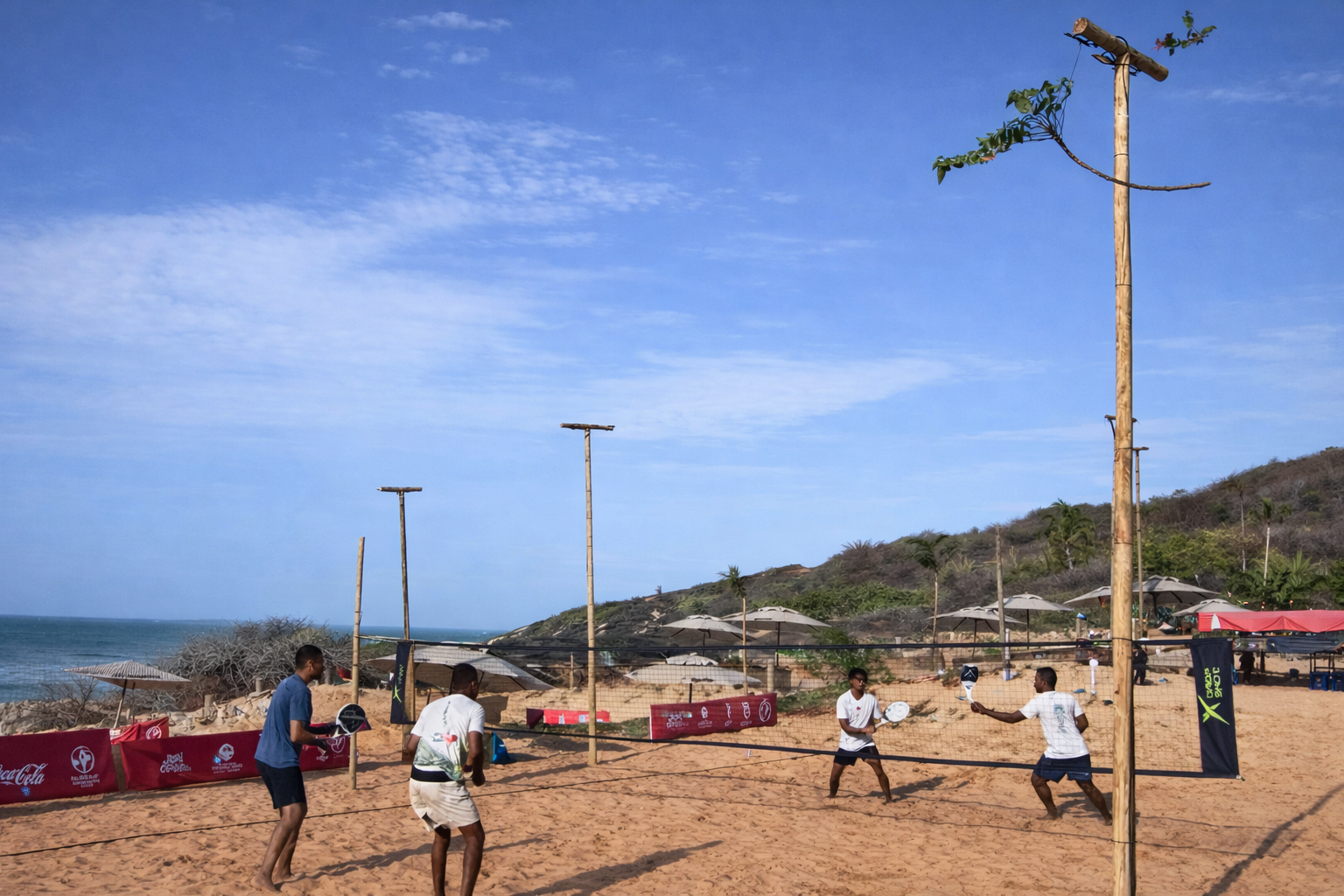 Jericoacoara vive segundo dia do Mundial de Beach Tennis na Praia da Malhada