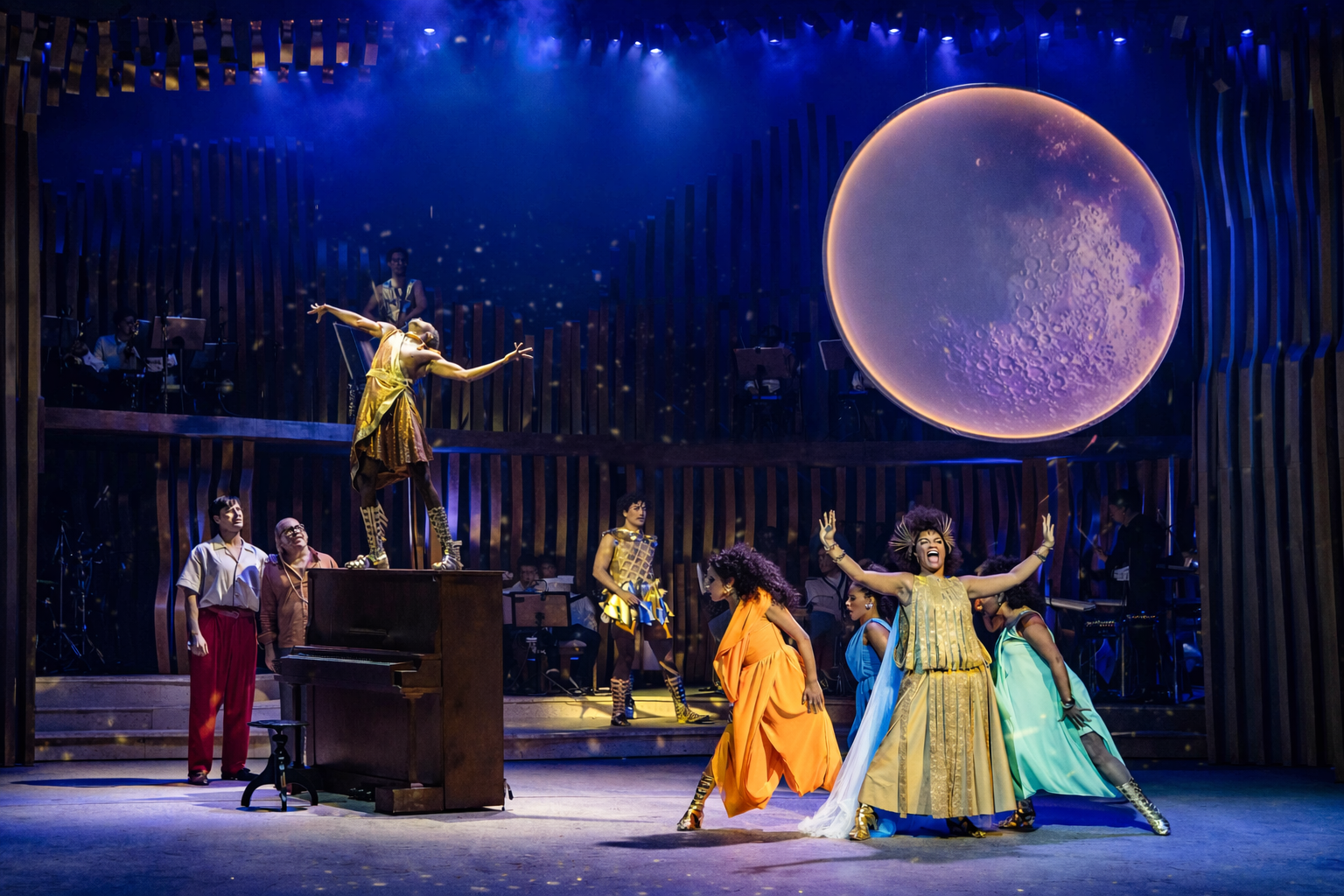 Musical sobre Tom Jobim chega a Fortaleza com apresentações no Cineteatro São Luiz