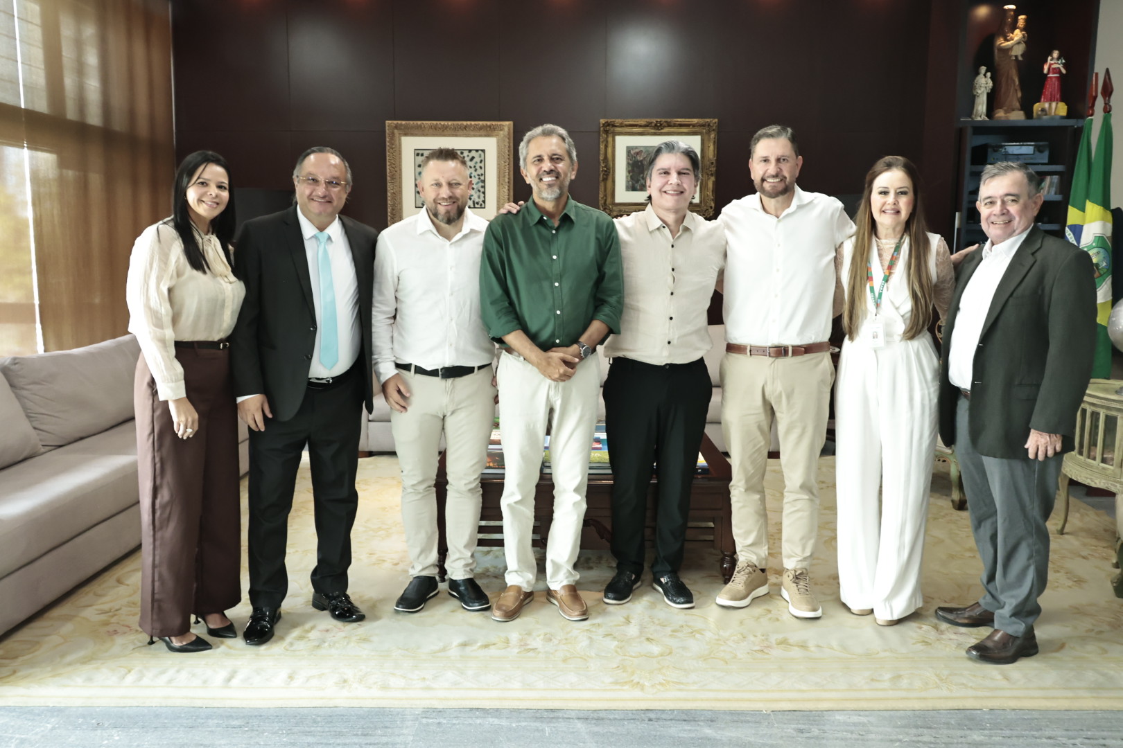 Fábrica de calçados vai gerar mais de 800 empregos em Granja com apoio do Governo do Ceará