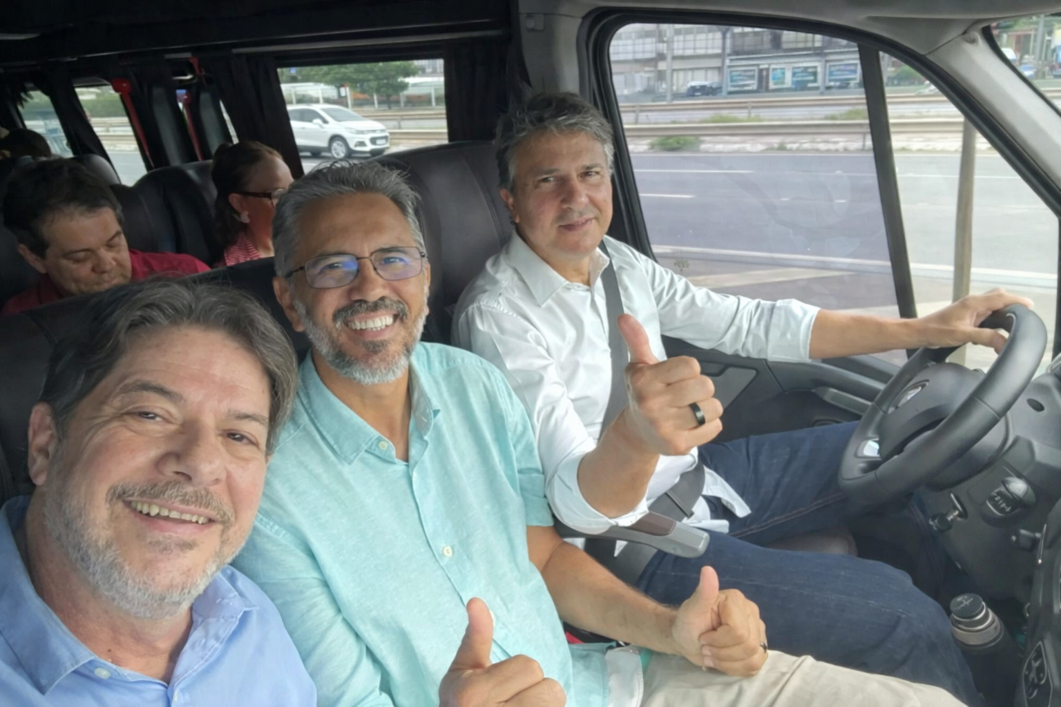 Cid, Elmano e Camilo selam reaproximação e movimentam disputa pelo Senado no Ceará