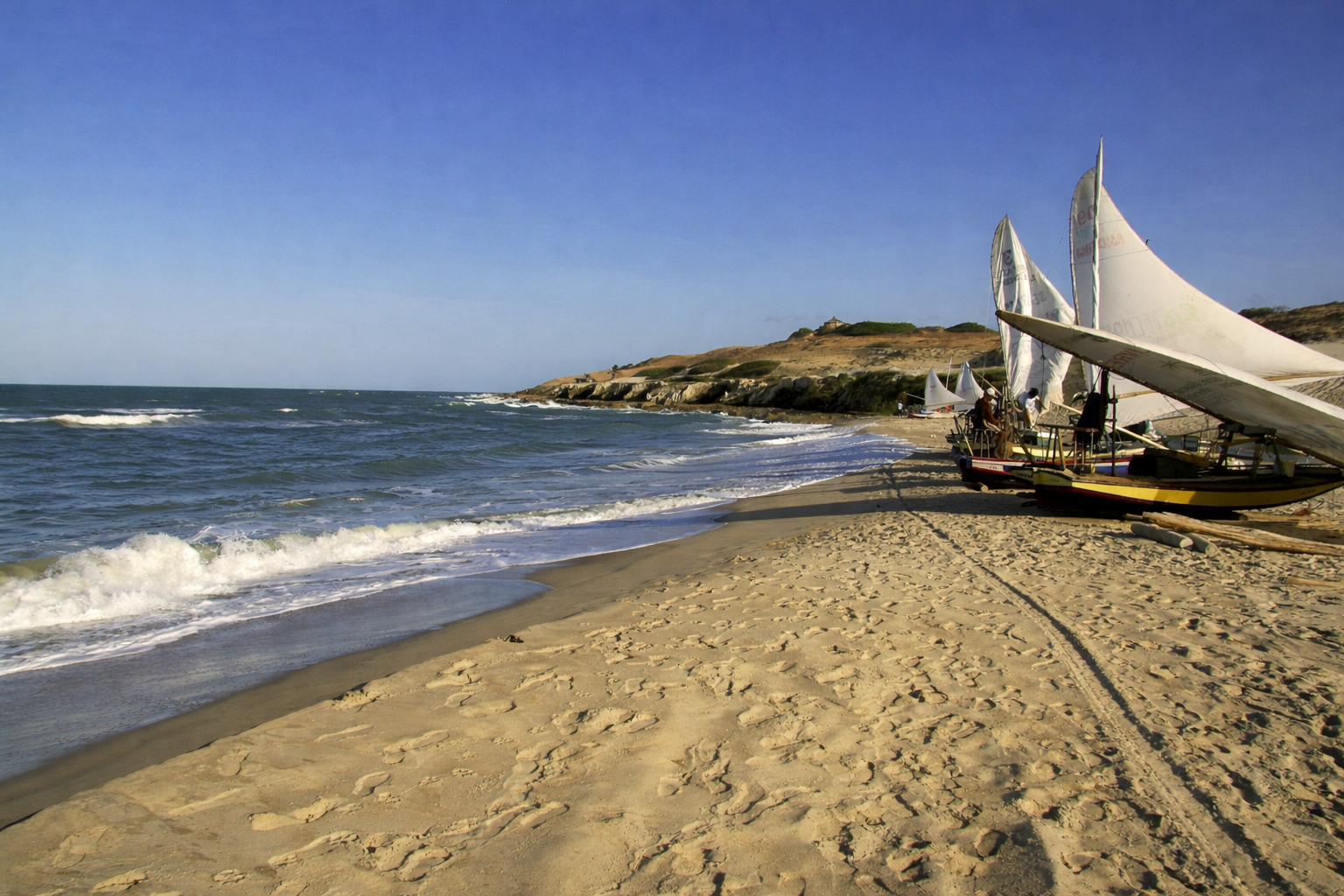 Club Med avança em projeto de R$ 1 bilhão na praia da Barra da Sucatinga, em Beberibe