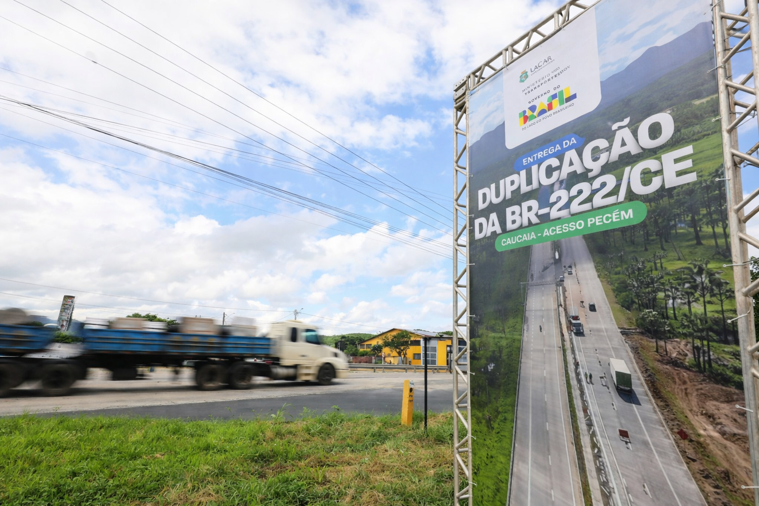 Elmano e ministro Renan Filho inauguram duplicação da BR-222 e vistoriam obras da BR-116 no Ceará
