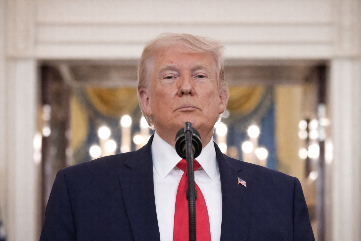 Trump ameaça Irã e diz que "uma civilização inteira morrerá esta noite"