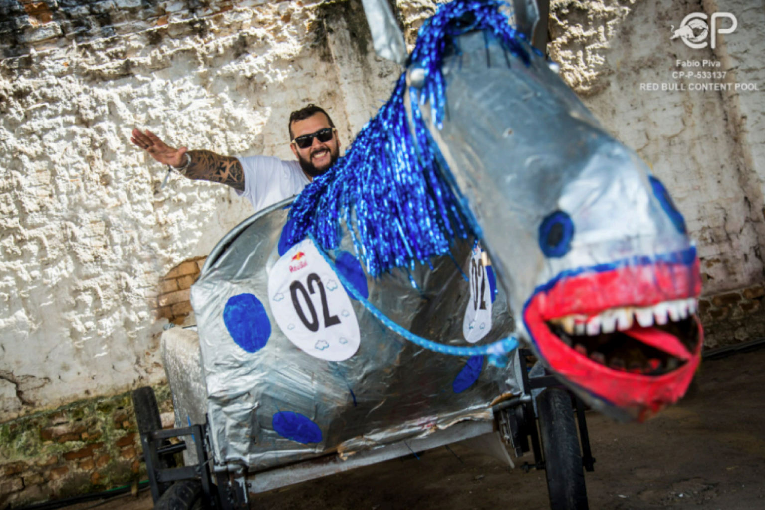 Morador de Jericoacoara leva carrinho geek com tempero cearense ao Red Bull Ladeira Abaixo