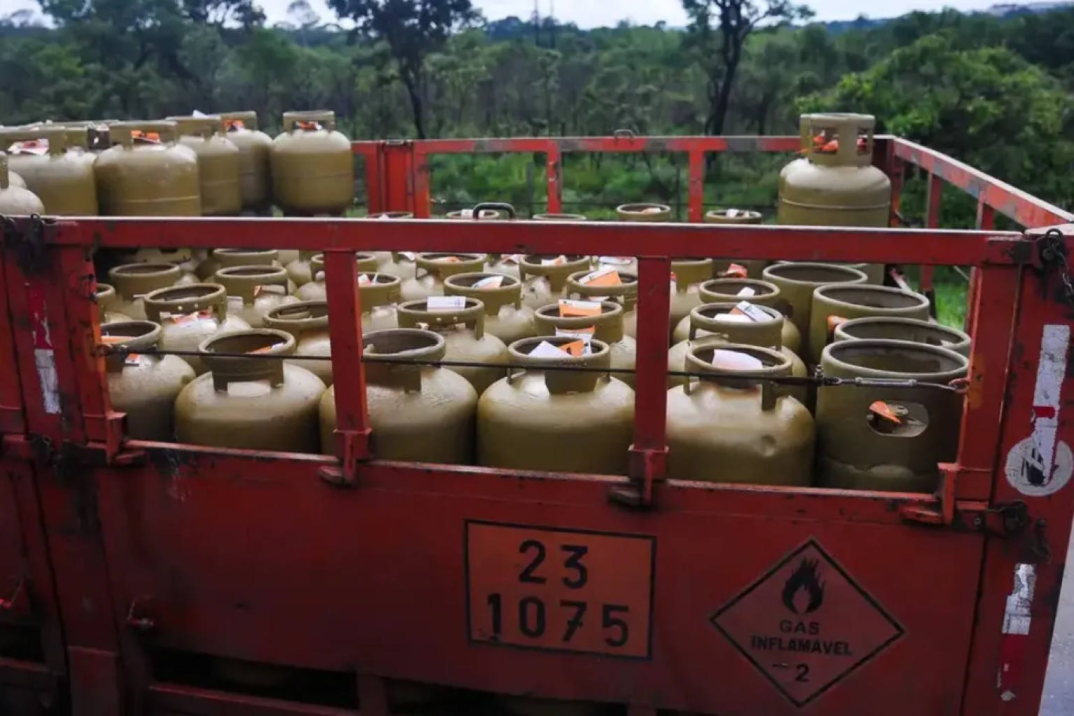 PF deflagra 2ª fase de operação contra preços abusivos de gás de cozinha no Ceará e mais 14 estados
