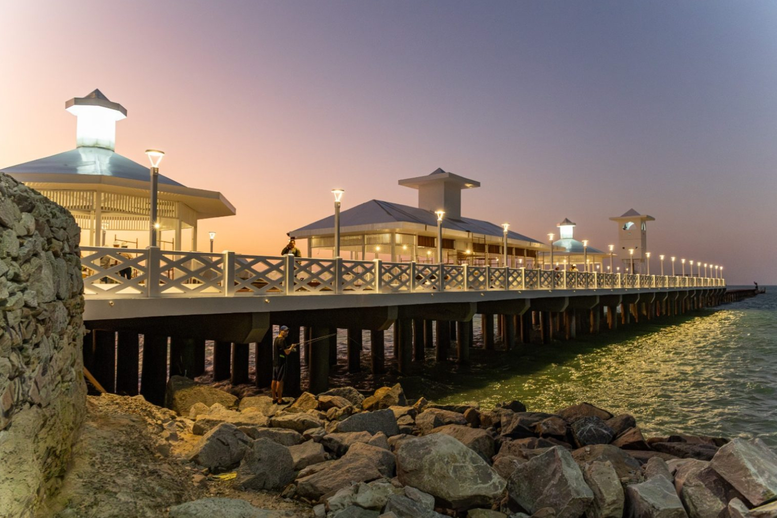 Fortaleza celebra 300 anos com Entardecer dos 300 na Ponte dos Ingleses e show de projeções