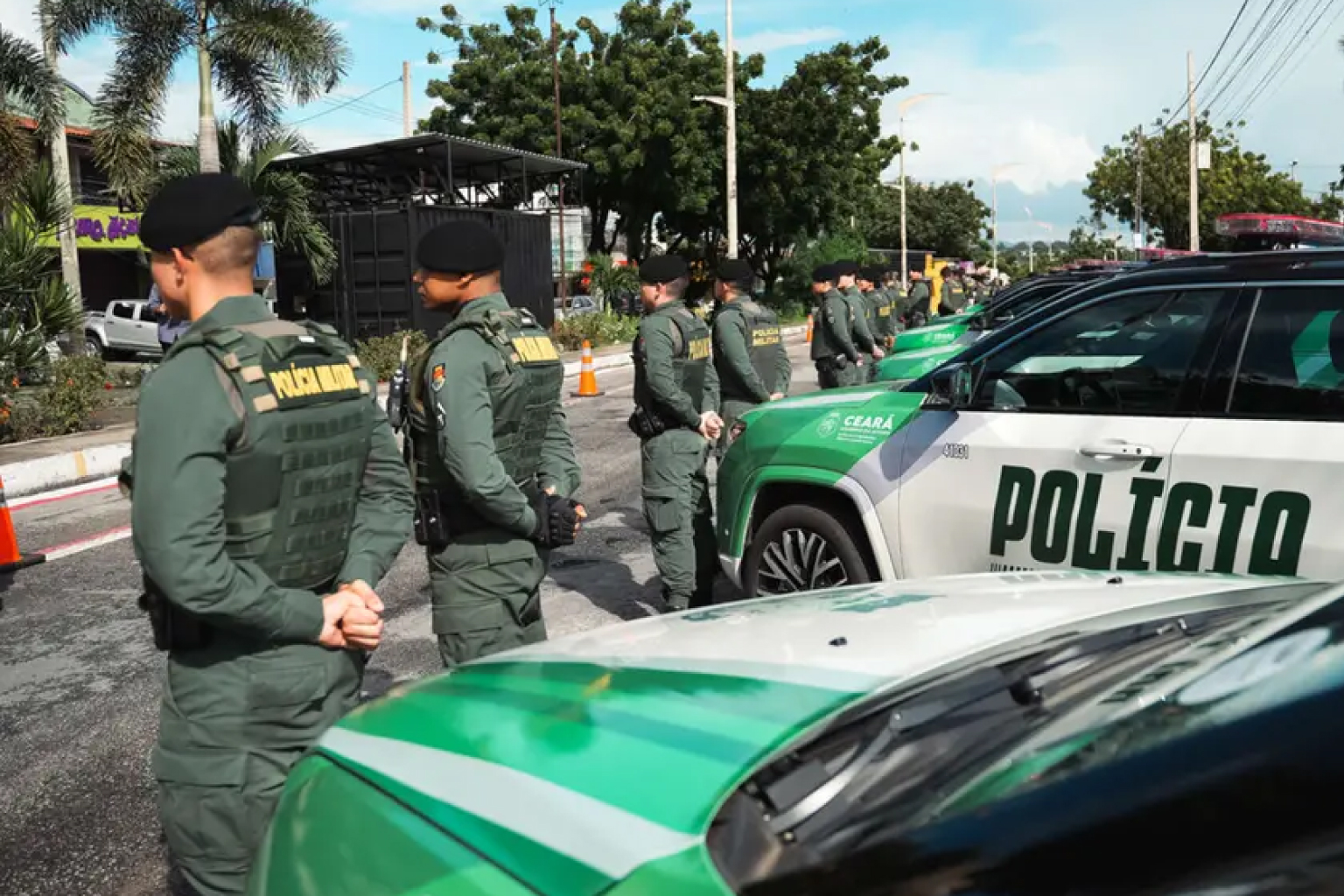 Elmano envia à Alece projeto que cria 3,5 mil novos cargos de soldado da PMCE