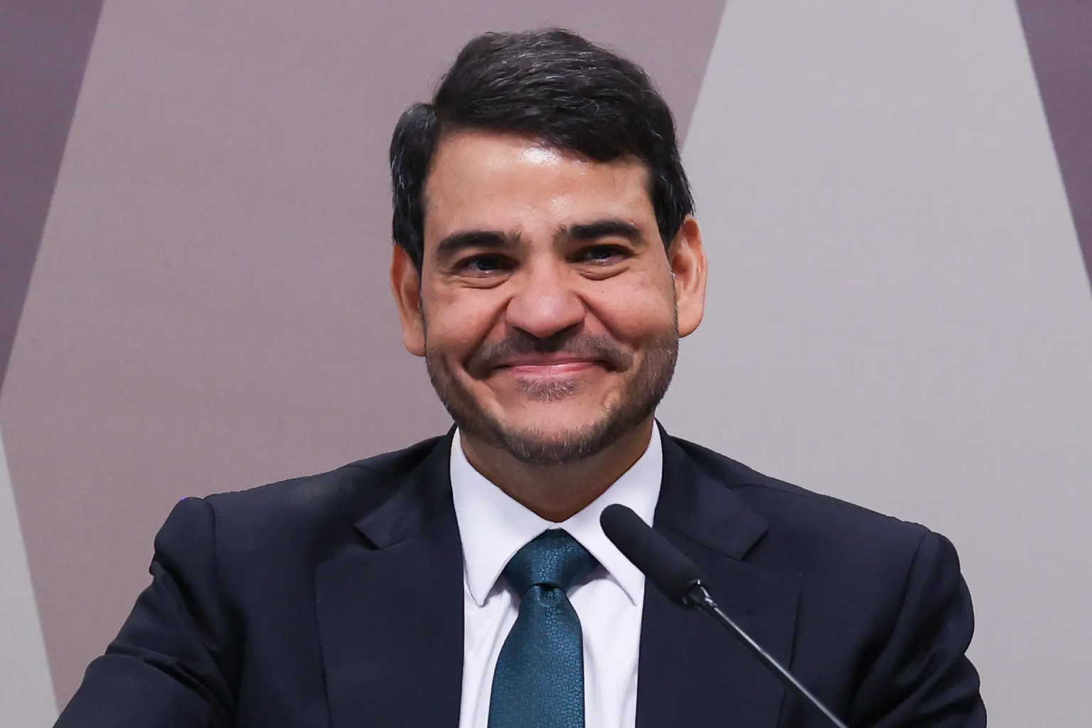 Senado rejeita indicação de Messias ao STF e impõe derrota histórica a Lula