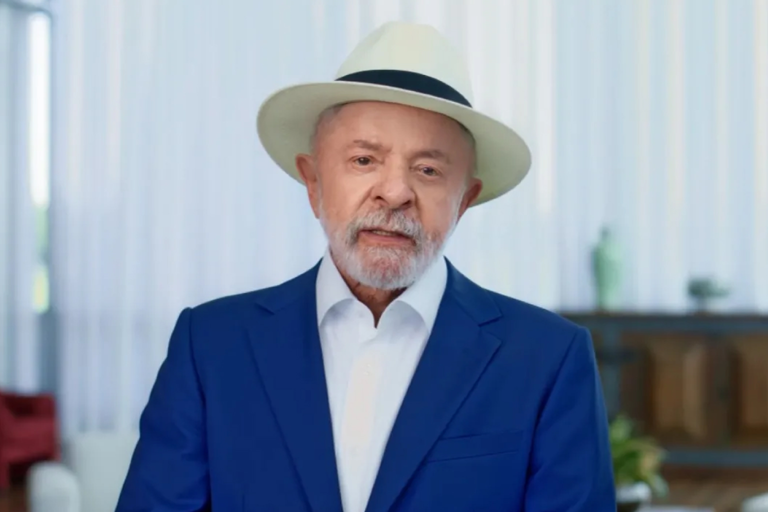 Lula anuncia Desenrola Brasil 2.0 com descontos de até 90% e bloqueio de bets para endividados
