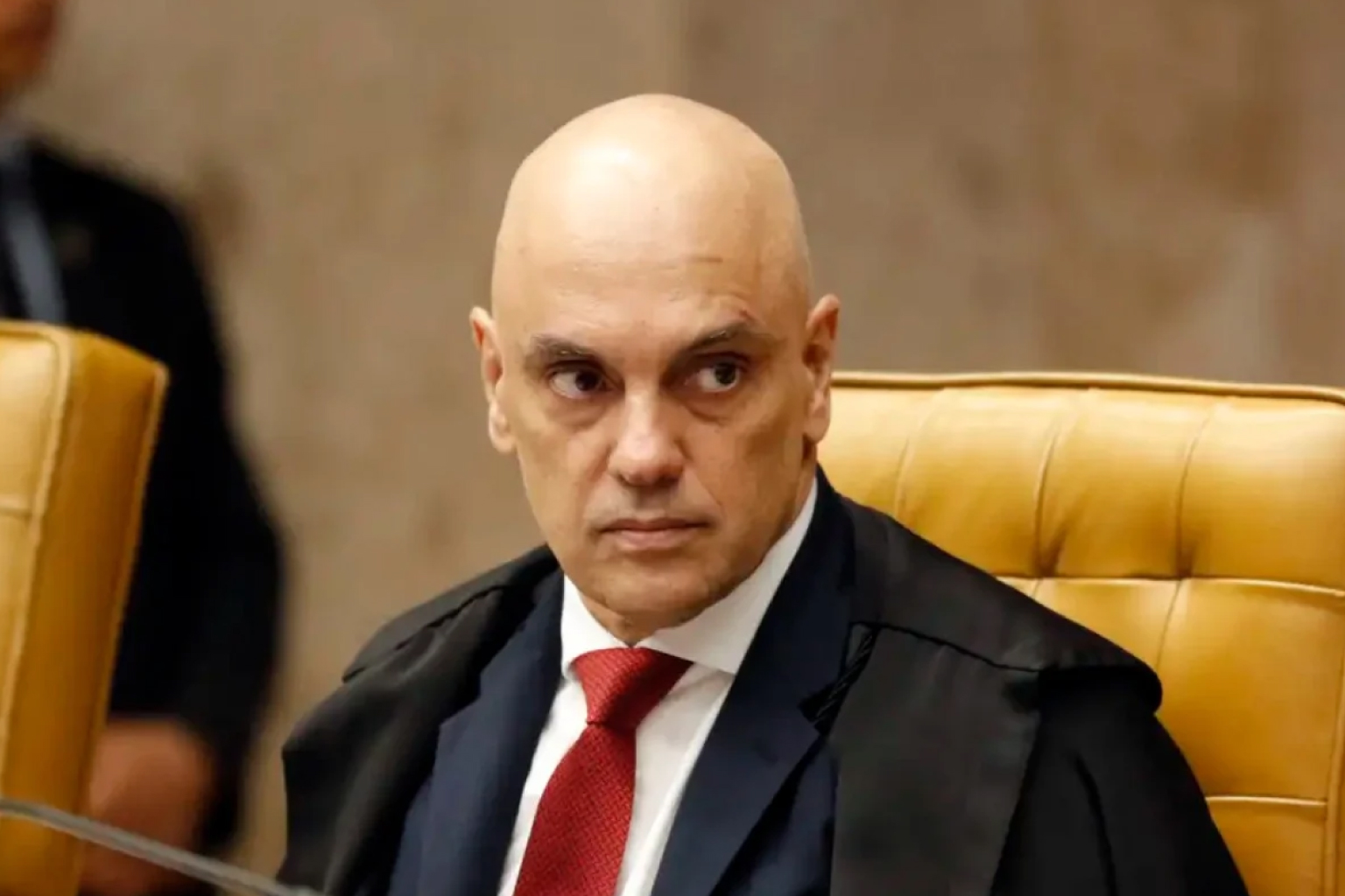 Moraes suspende Lei da Dosimetria um dia após promulgação e paralisa redução de penas do 8 de janeiro
