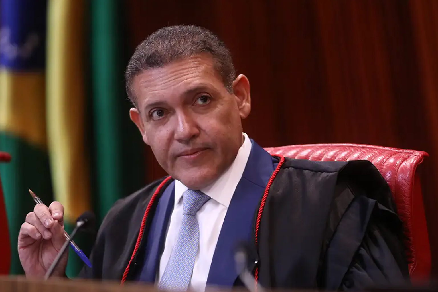 Nunes Marques toma posse hoje na presidência do TSE para comandar as eleições de 2026
