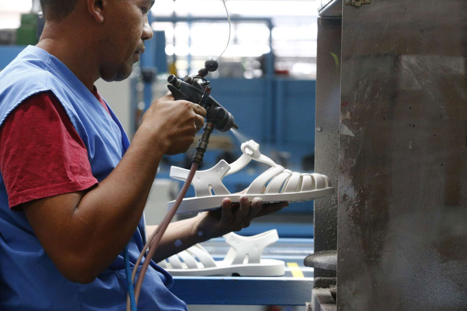 Ceará lidera produção de calçados do Brasil e é o 2º maior exportador em 2025