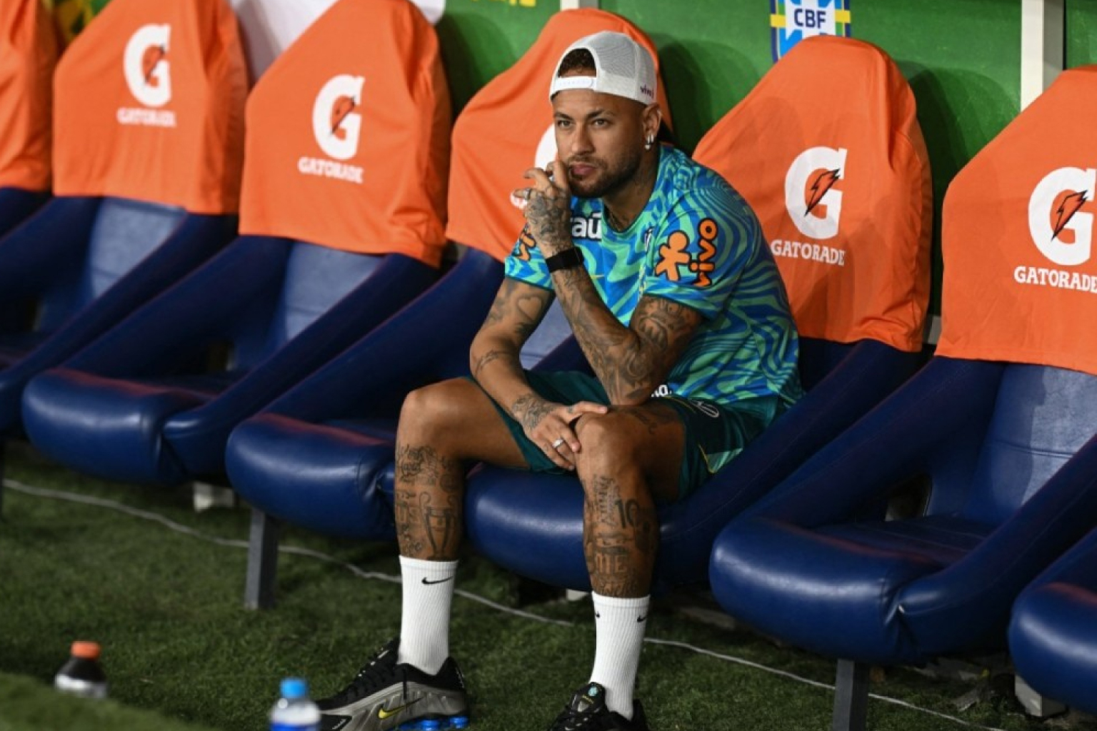 Neymar é poupado do amistoso contra o Egito e preocupa Seleção para a estreia na Copa