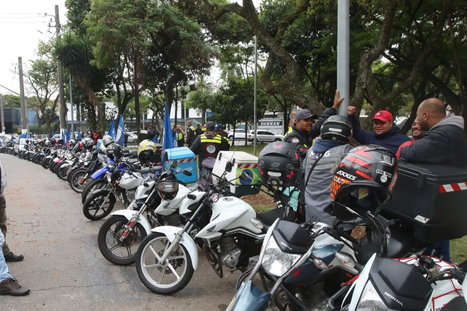 Governo prepara Move Motos com nova linha de crédito para motociclistas de aplicativos
