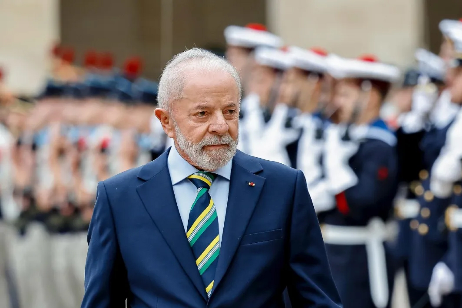 Lula vai à França para cúpula do G7 sob expectativa por tarifas dos EUA e veto da UE à carne brasileira