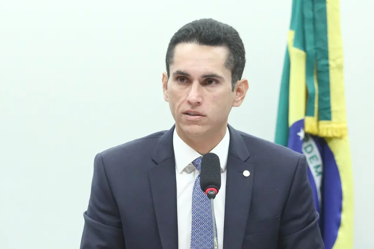 Cearense Domingos Neto é eleito por aclamação presidente da Comissão Mista de Orçamento do Congresso