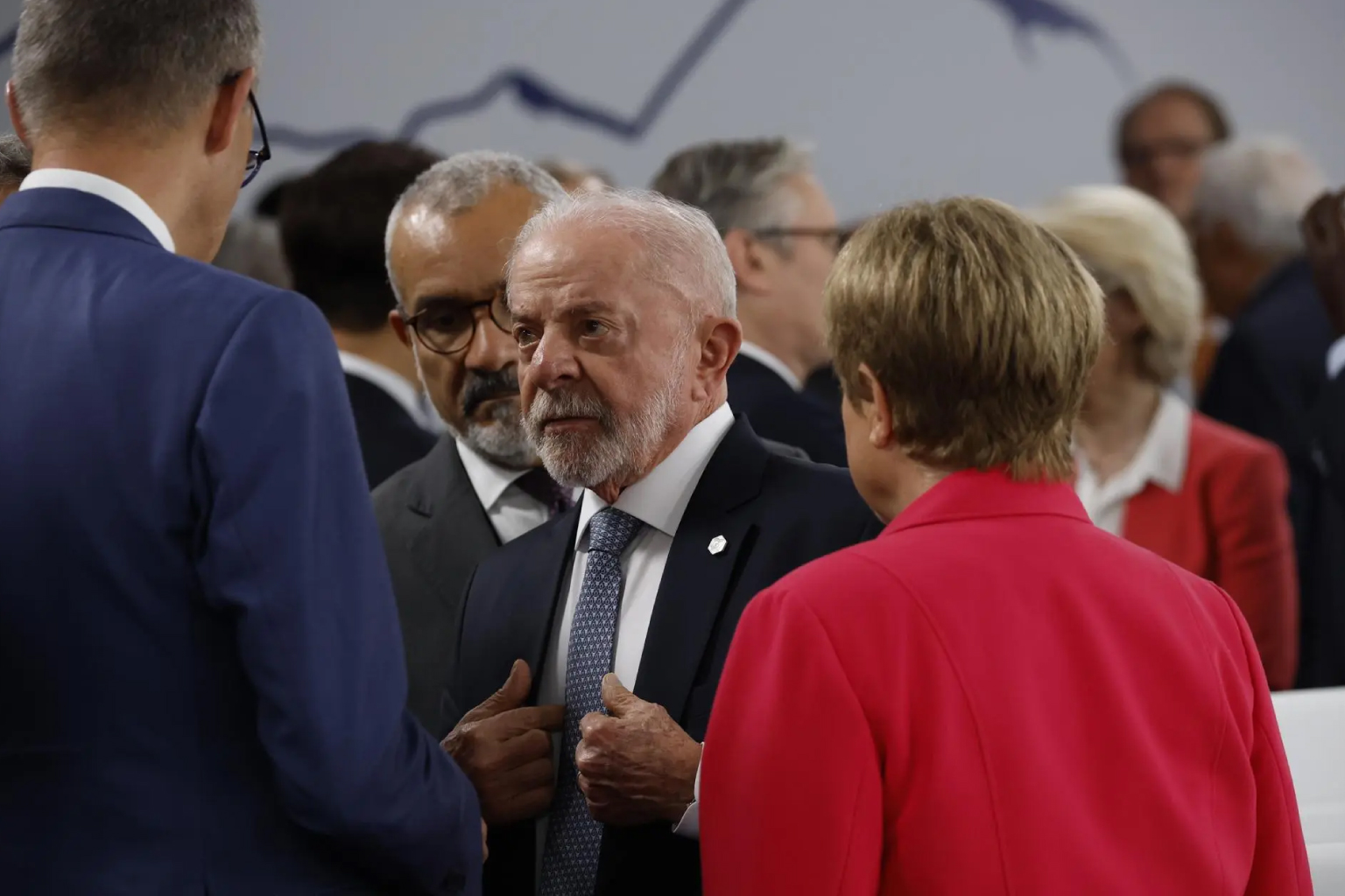Lula diz no G7 que nunca foi esquerdista e conta que foi tratado como anticomunista nos anos 1980