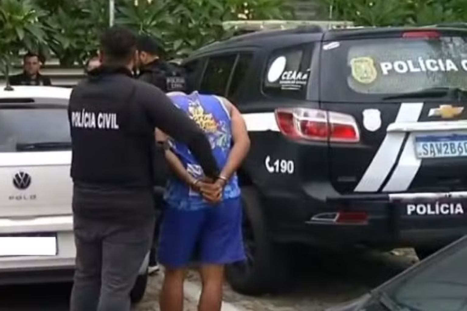 Operação contra o CV no Ceará prende 41, mira 8 estados e pede bloqueio de R$ 1,1 bilhão com advogado entre os presos