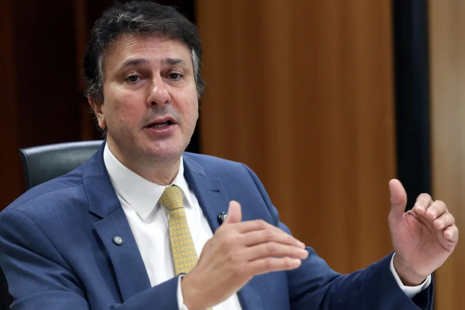 Camilo ganha força como favorito para substituir Jaques Wagner na liderança do governo no Senado