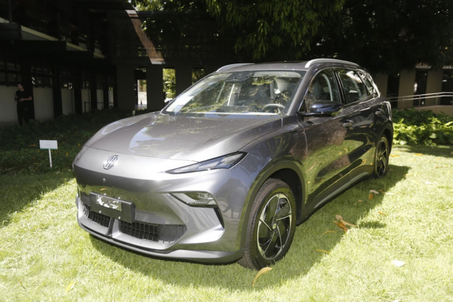 MG Motor anuncia produção de elétricos no Ceará com investimento de R$ 400 mi e início previsto para outubro
