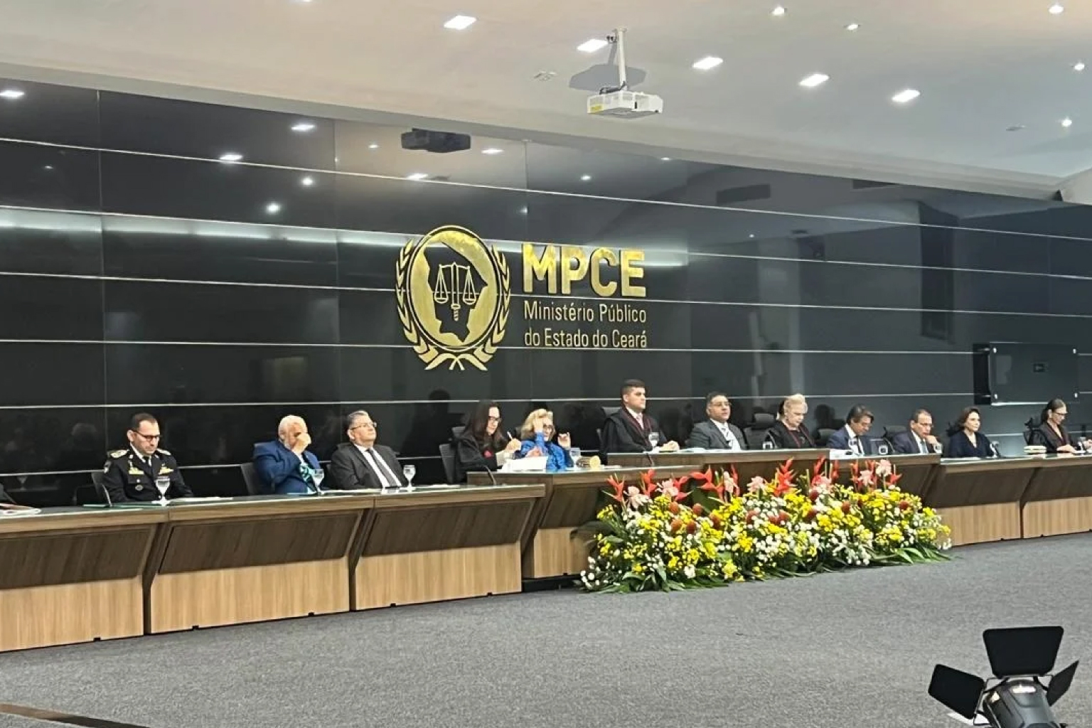 MPCE dá posse a 35 novos promotores de Justiça para atuação em 33 comarcas do interior do Ceará