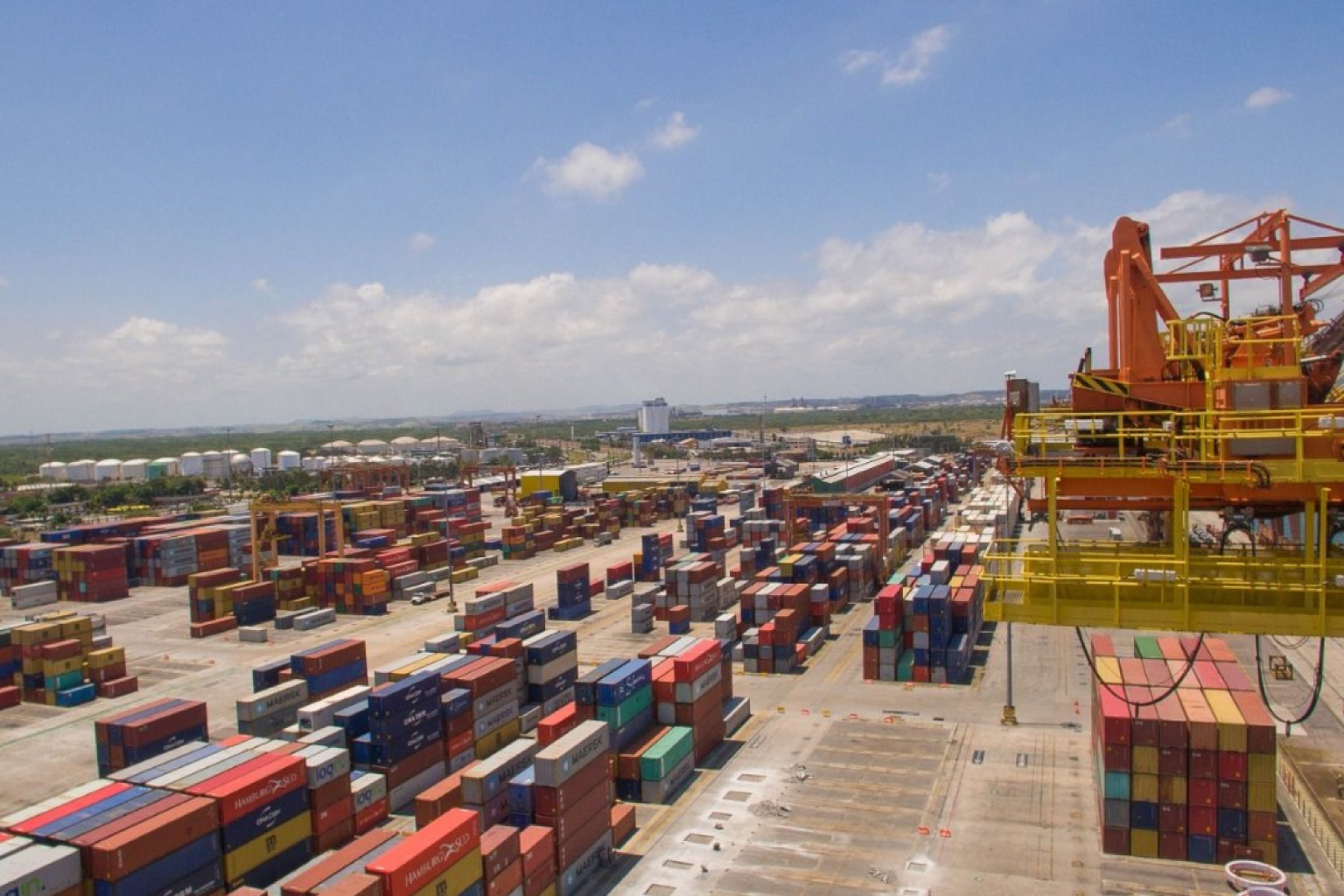 EUA podem elevar tarifa a 37,5% sobre mais de 4 mil produtos brasileiros e afetar US$ 14,9 bilhões em exportações