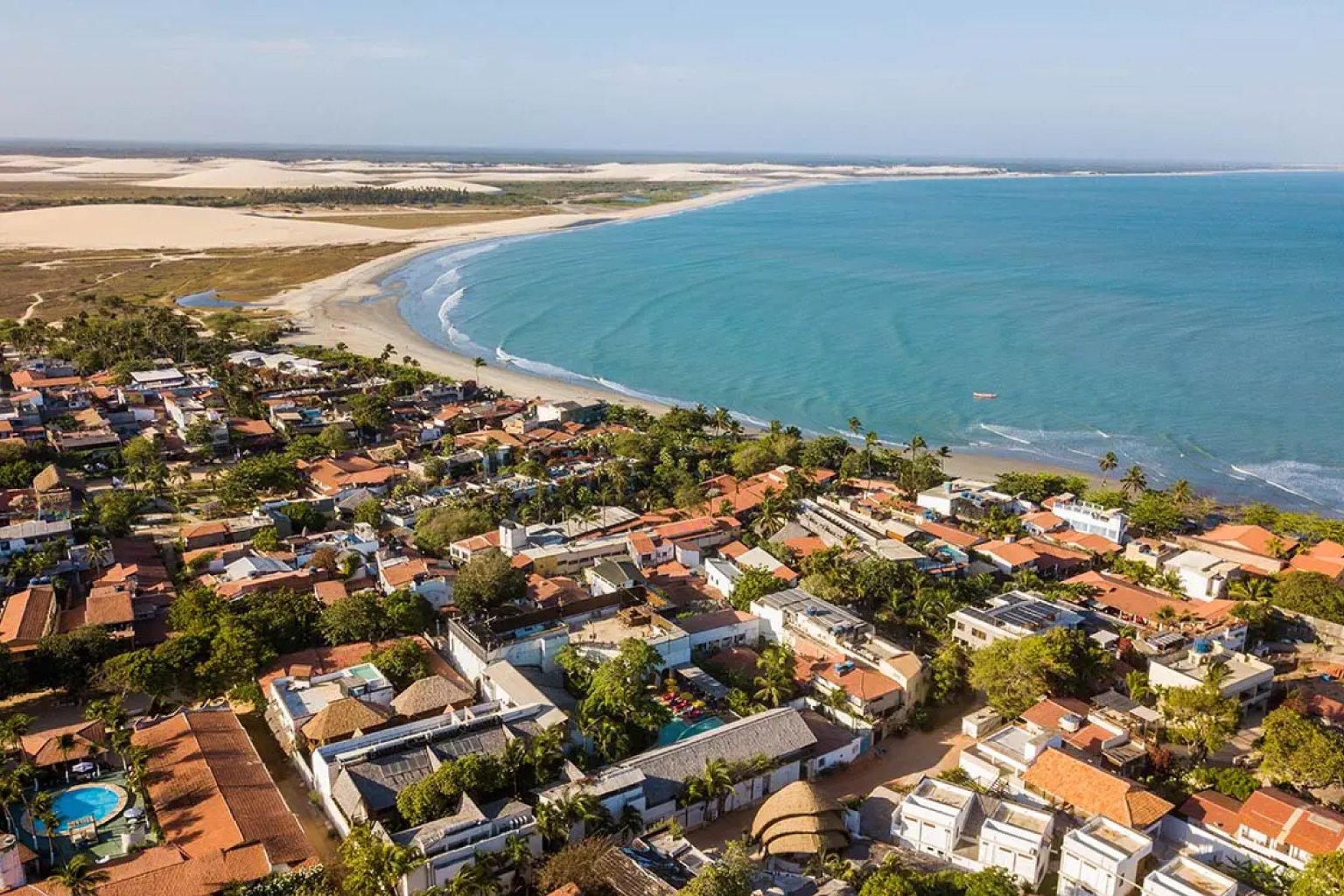 Justiça mantém proibição de cobrança de ingresso da concessionária para acessar a Vila de Jericoacoara