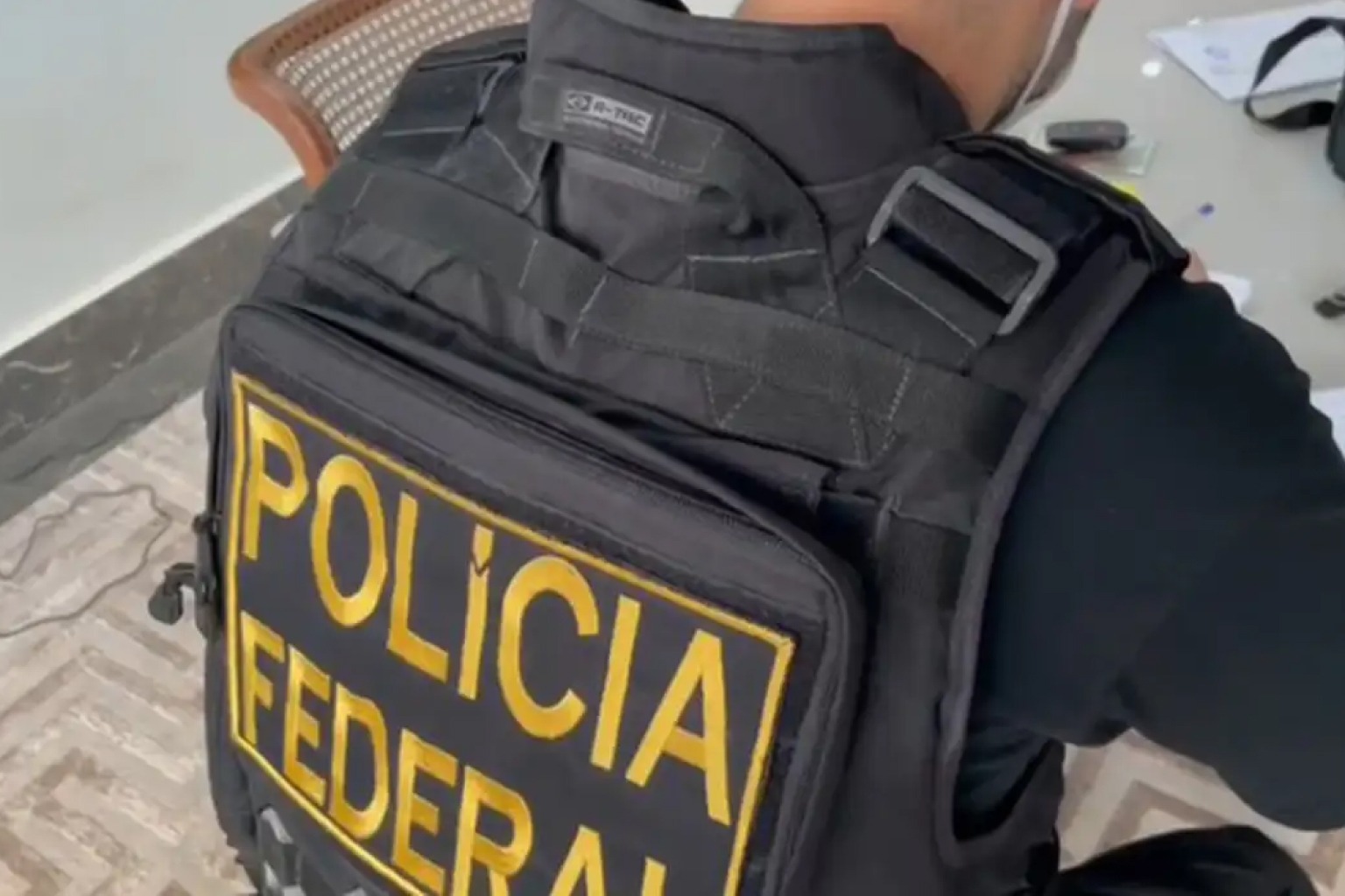 Operação nacional contra facções cumpre 274 mandados em 16 estados com ação no Ceará contra tráfico interestadual
