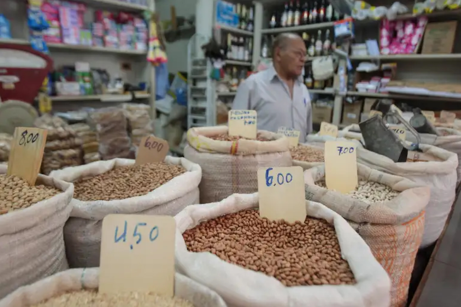 Focus: mercado reduz projeção da inflação para 5,16% pela segunda semana seguida e mantém Selic em 14%