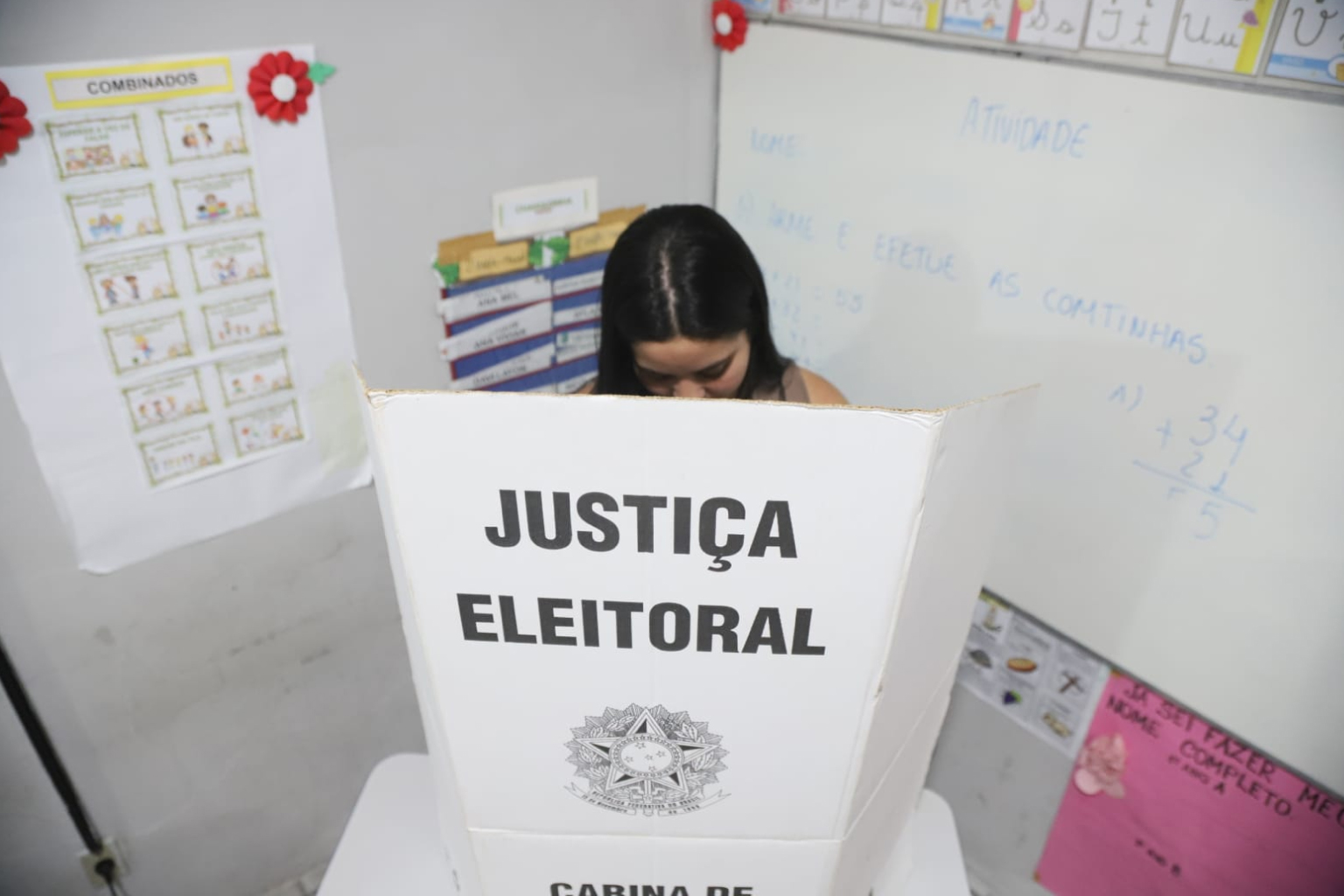 Ceará terá quase 7 milhões de votantes em outubro, com maioria feminina e biometria em 94,73%