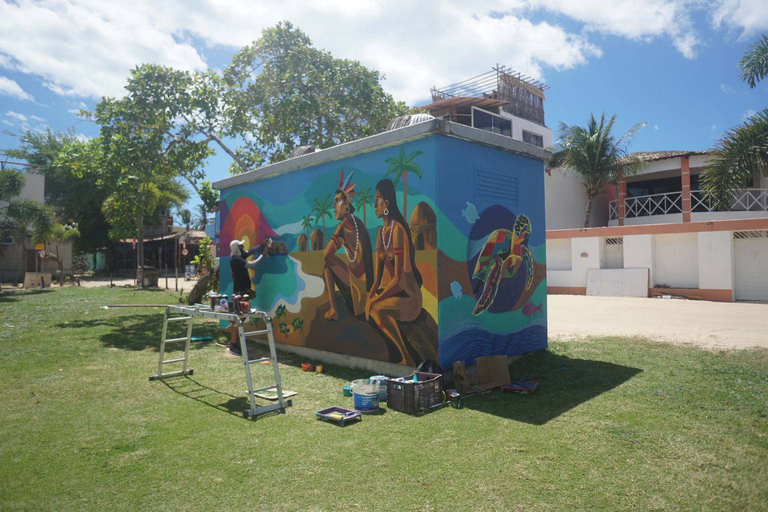 Jericoacoara ganha circuito permanente de arte urbana com 13 estações da Enel transformadas em galerias