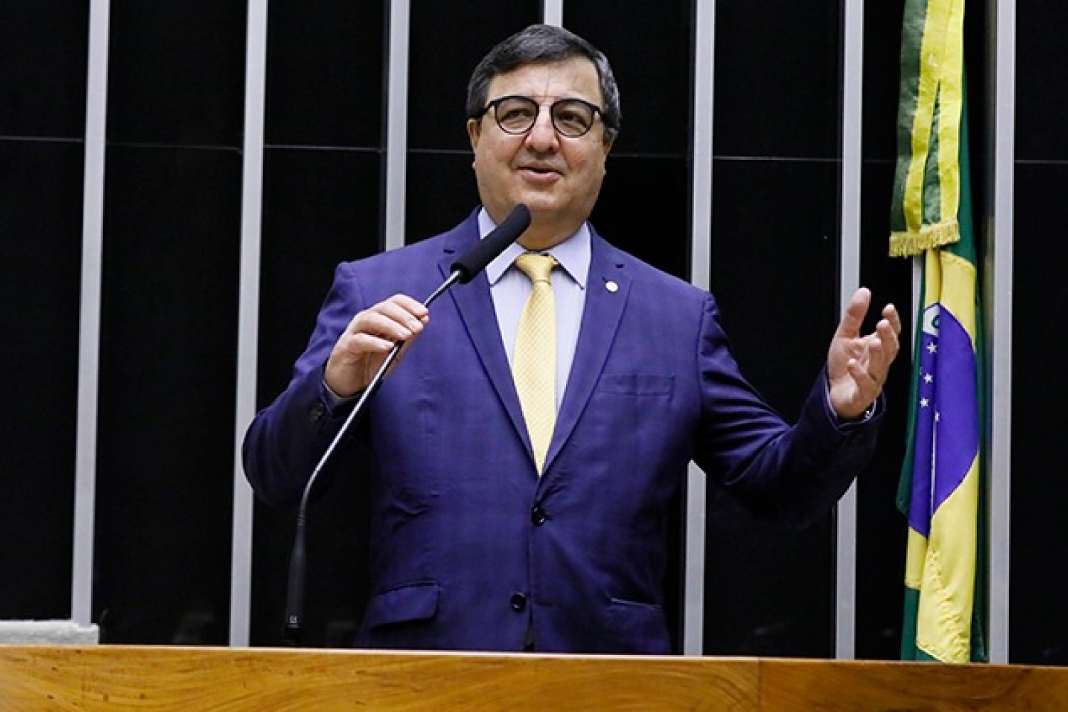 Deputado Danilo Forte se recupera de infarto e acompanha convenção do PP por procuração do filho