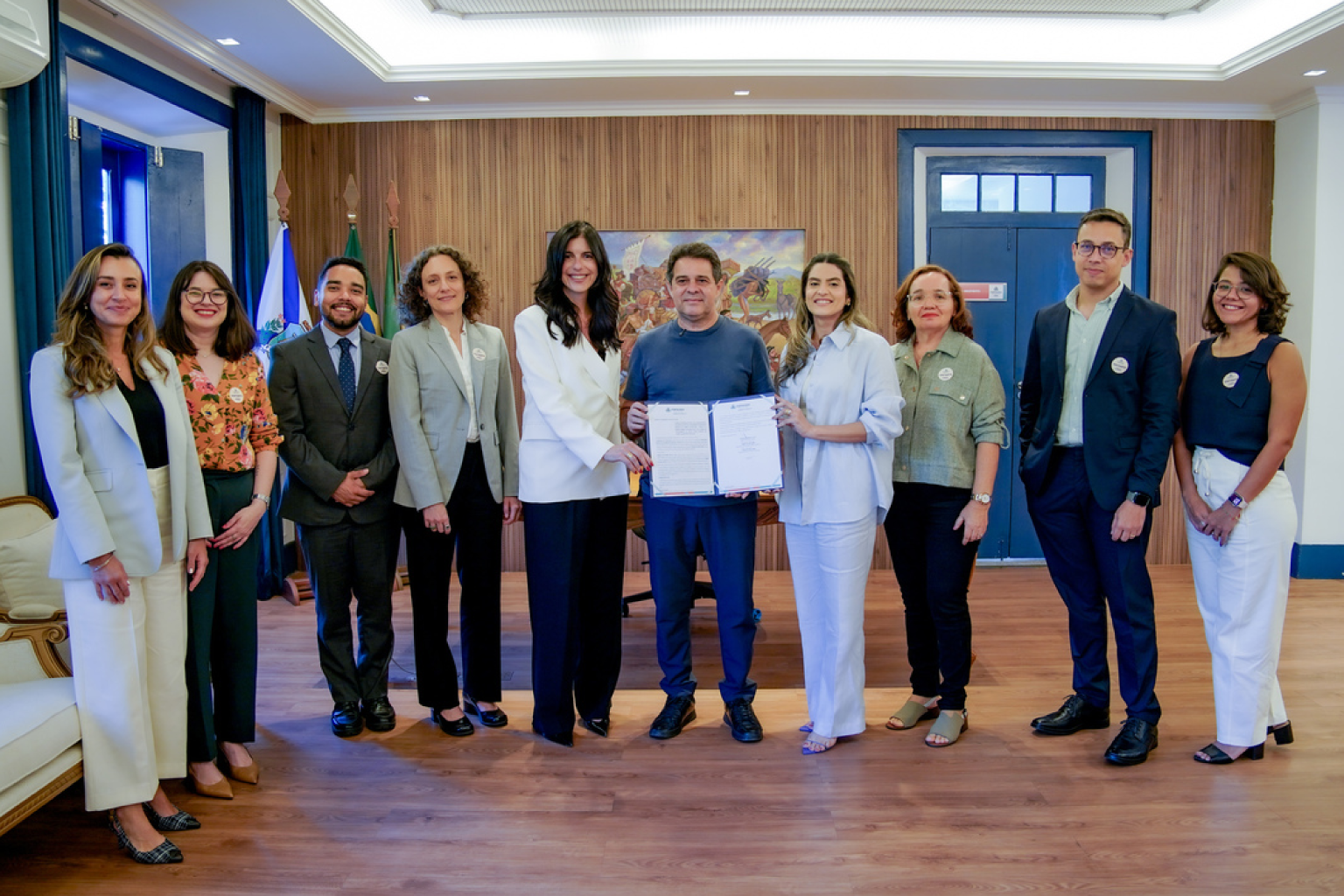 Fortaleza firma parceria com o Airbnb para compartilhamento de dados turísticos e promoção do destino