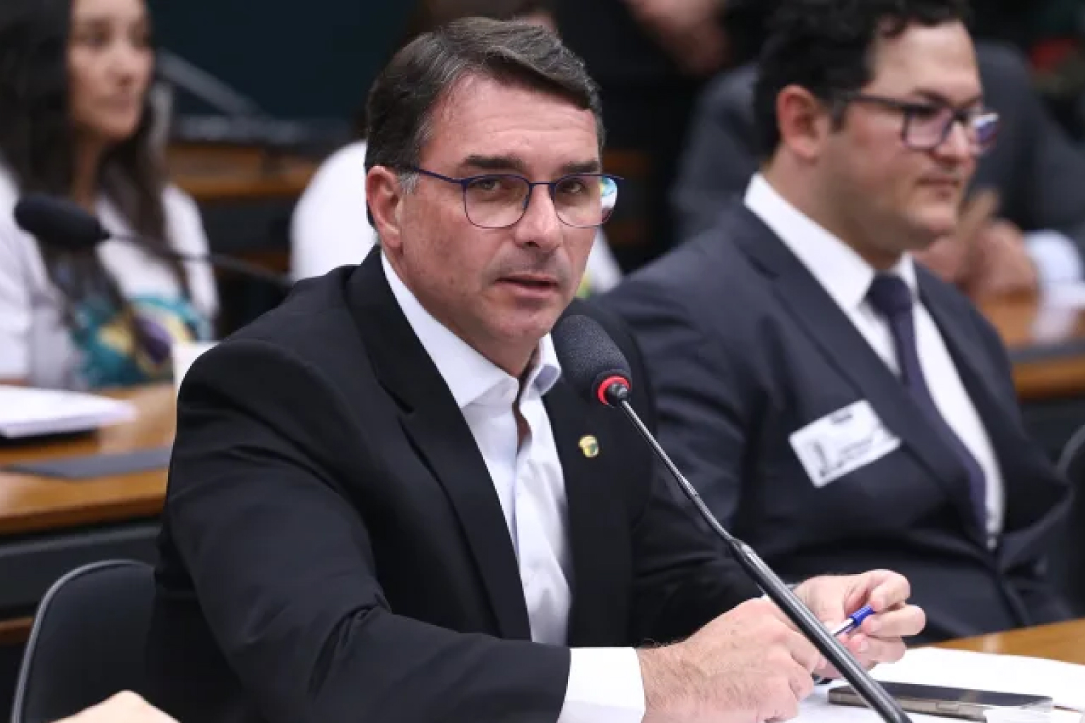 Republicanos confirma neutralidade e isola Flávio Bolsonaro na eleição presidencial