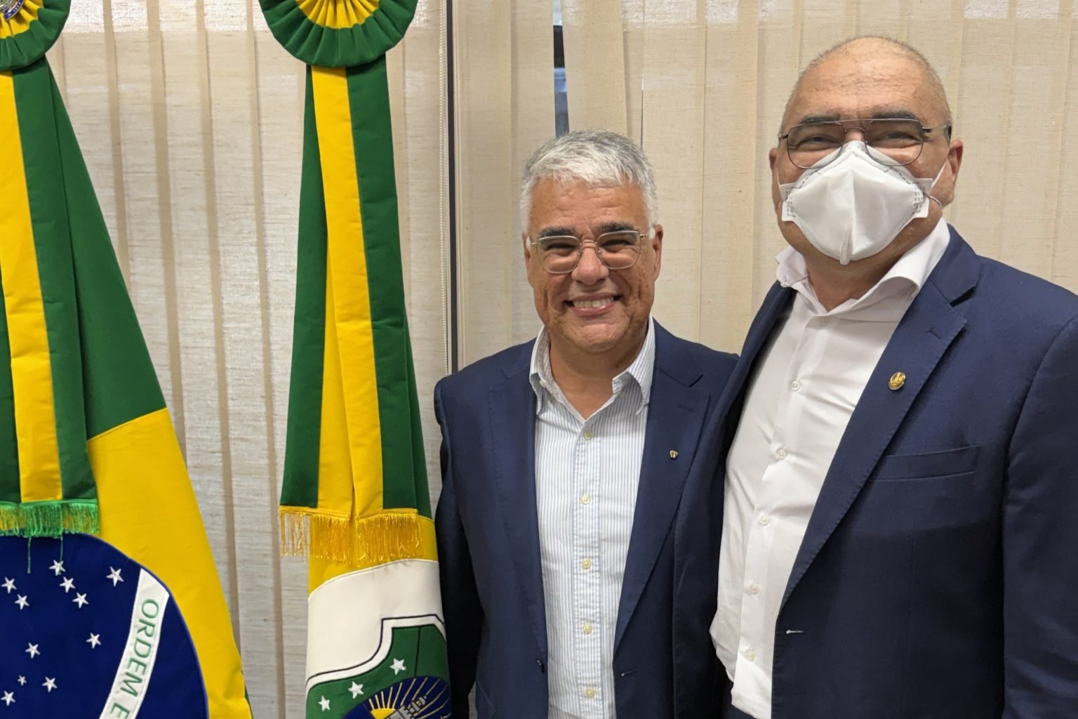 Sargento Reginauro toma posse no Senado após licença de Eduardo Girão