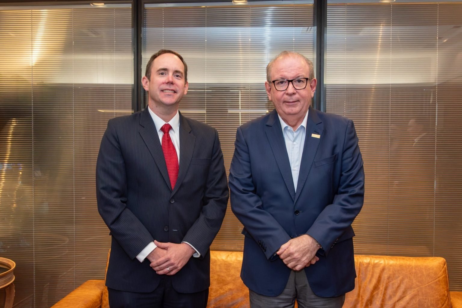 Presidente da Fiec recebe cônsul-geral dos EUA e destaca potencial industrial do Ceará