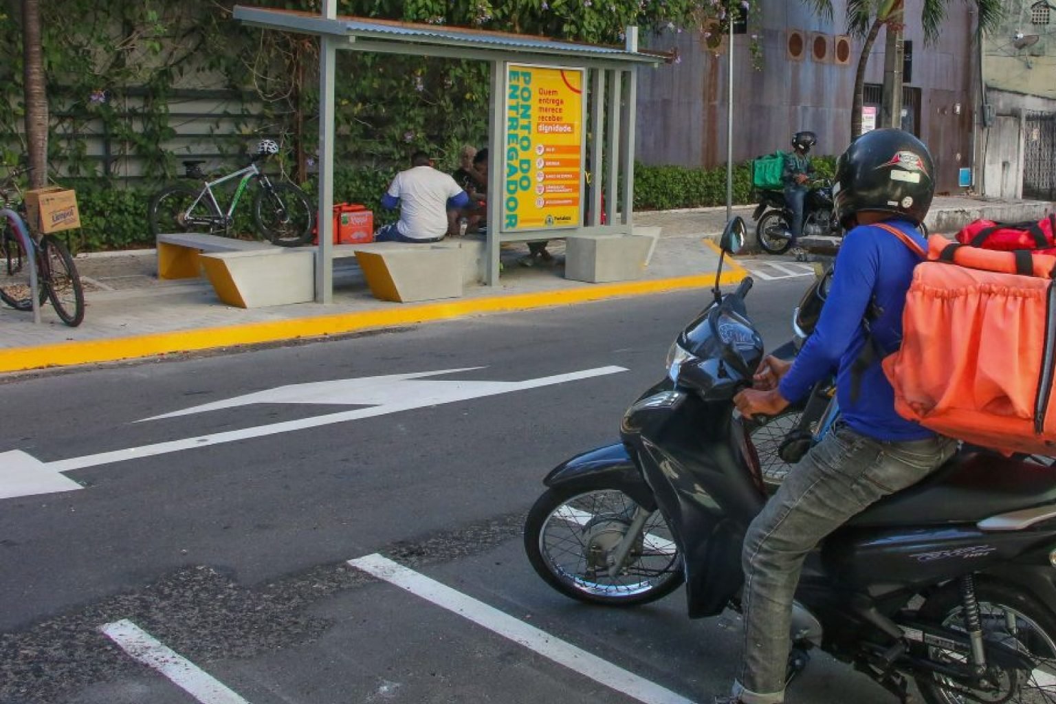 Banco do Brasil faz mutirão de crédito para motoristas de app e taxistas no Ceará