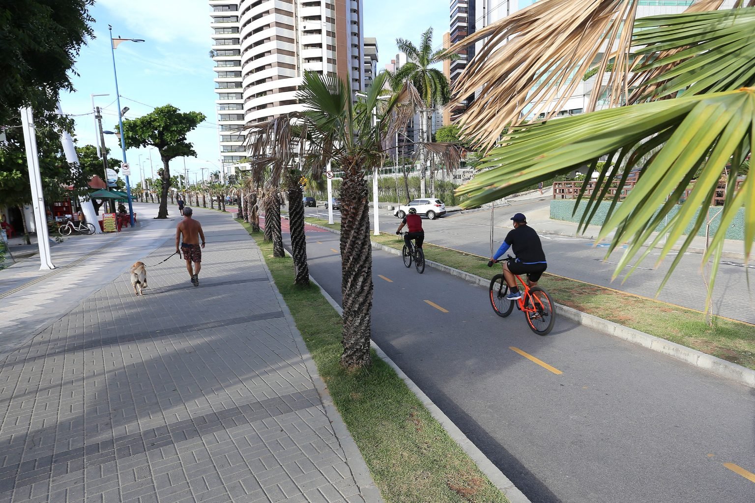 Pesquisa nacional mapeia hábitos de turistas em Fortaleza e Caucaia