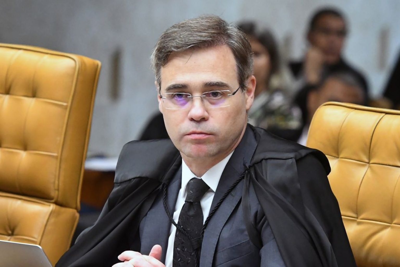 Mendonça derruba liminar e restabelece propaganda da chapa de Ciro