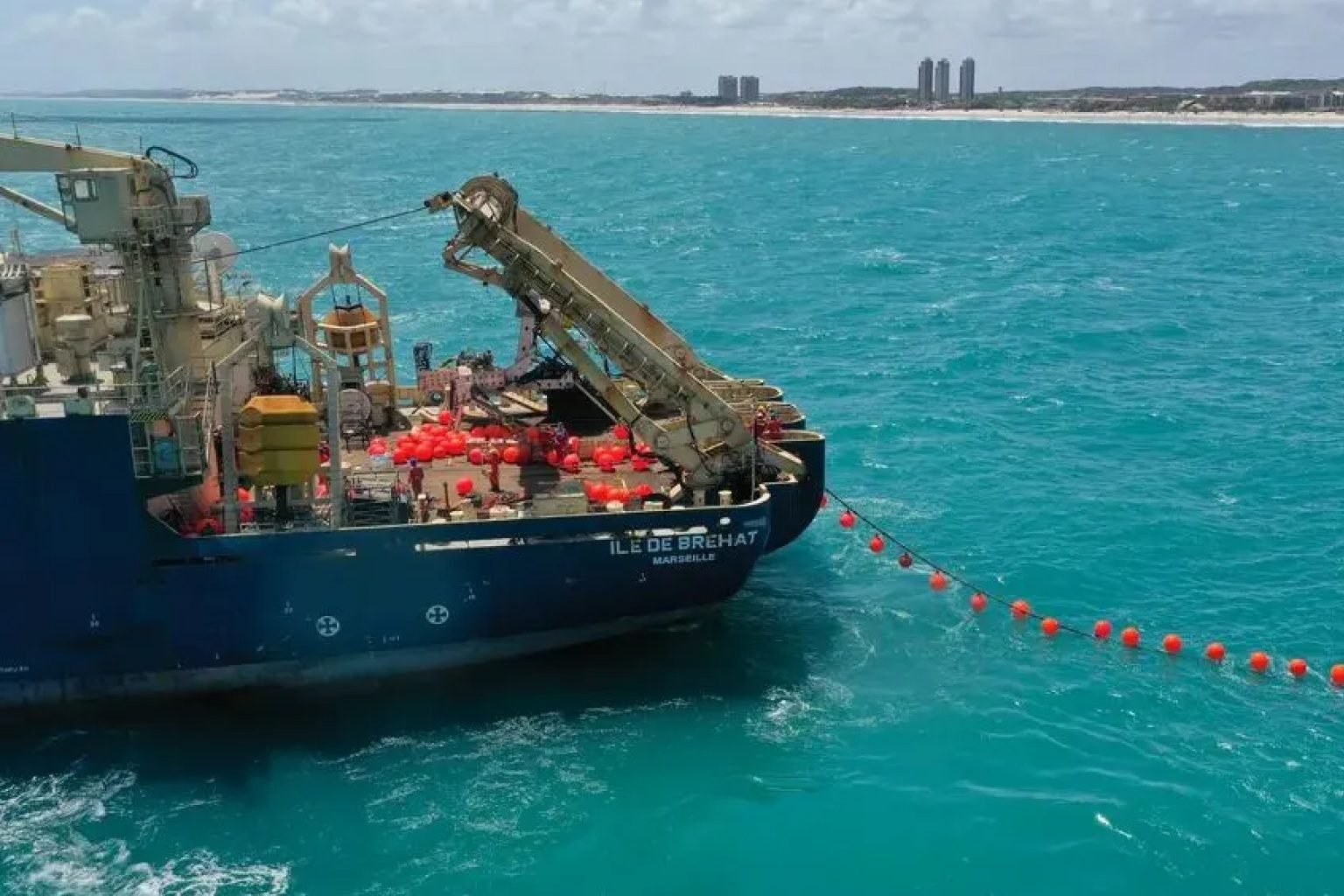 Cabo submarino de Fortaleza será estendido até a Guiana Francesa