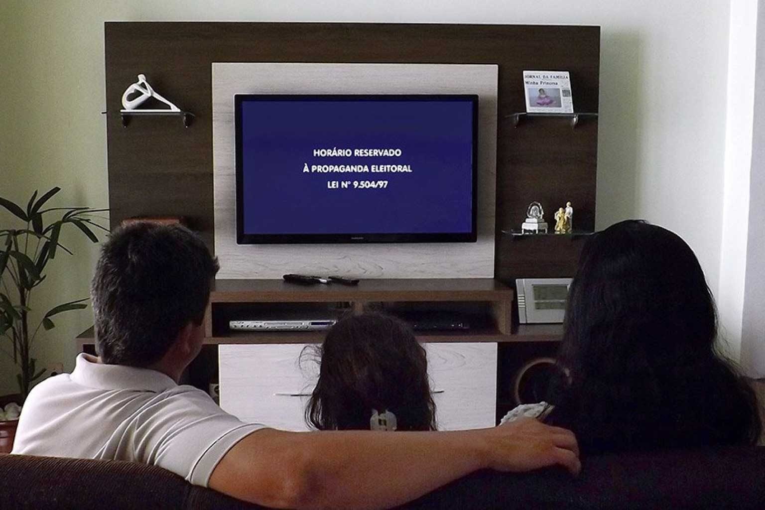 Lula e Flávio iniciam campanha no rádio e na TV nesta sexta (9)