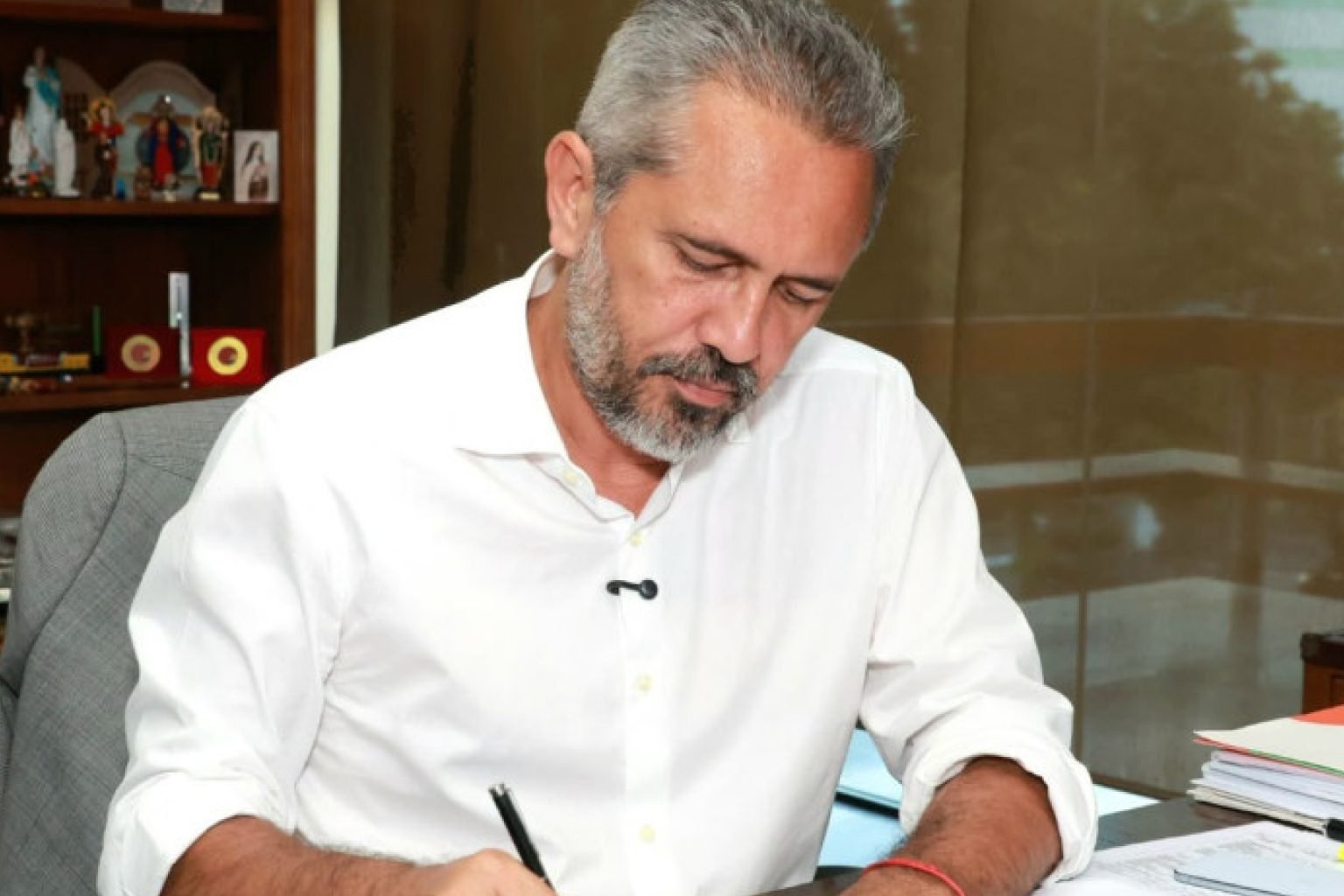 Elmano envia à Alece Refis 2026 com desconto de até 100% em multas
