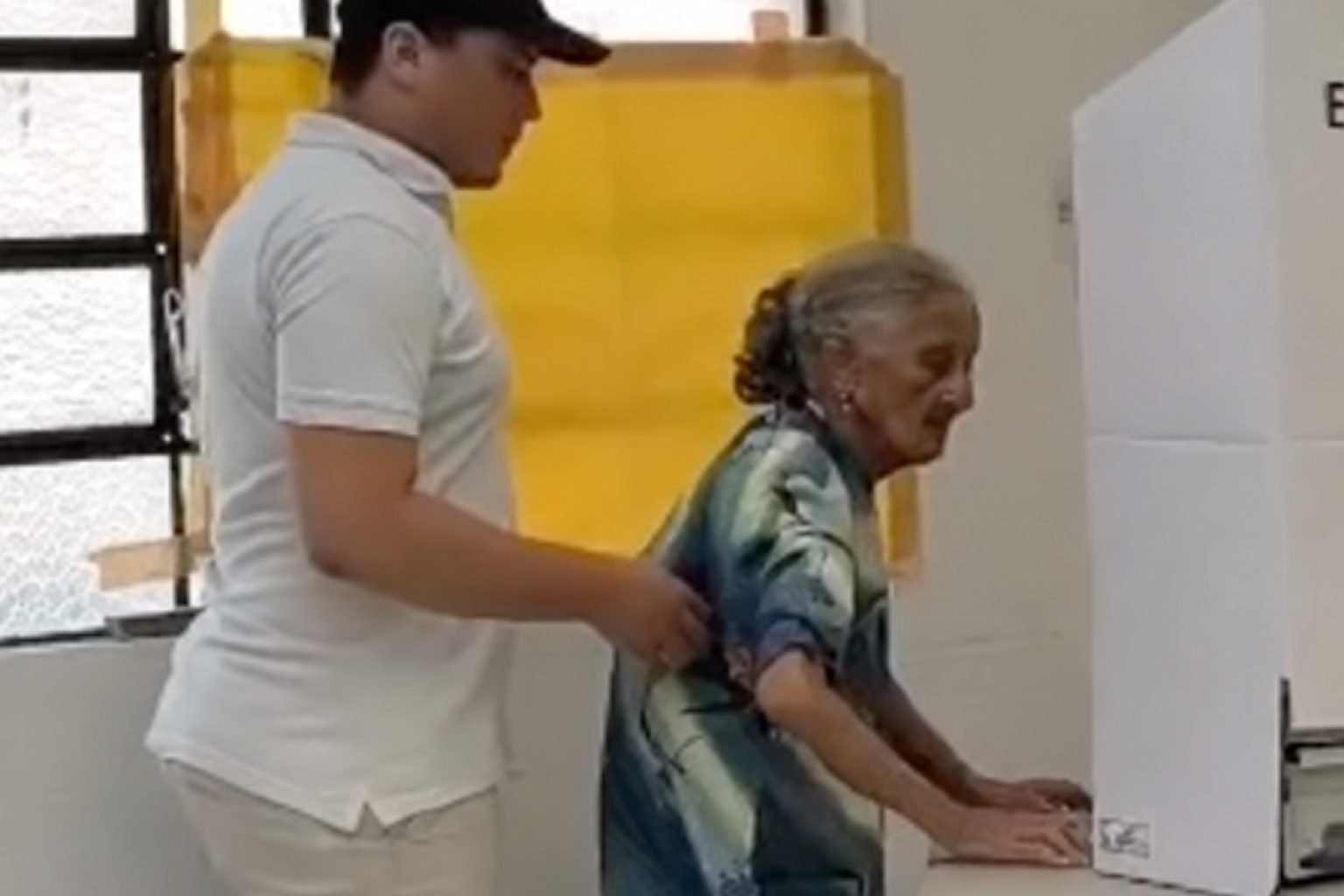 Idosa de 100 anos votou no 2º turno no Ceará após faltar ao primeiro